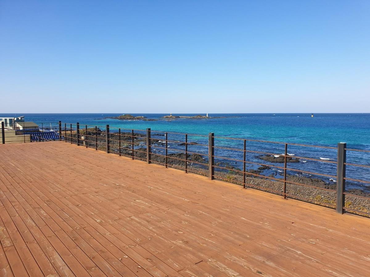 Castle Pool Resort Τζέτζου Εξωτερικό φωτογραφία