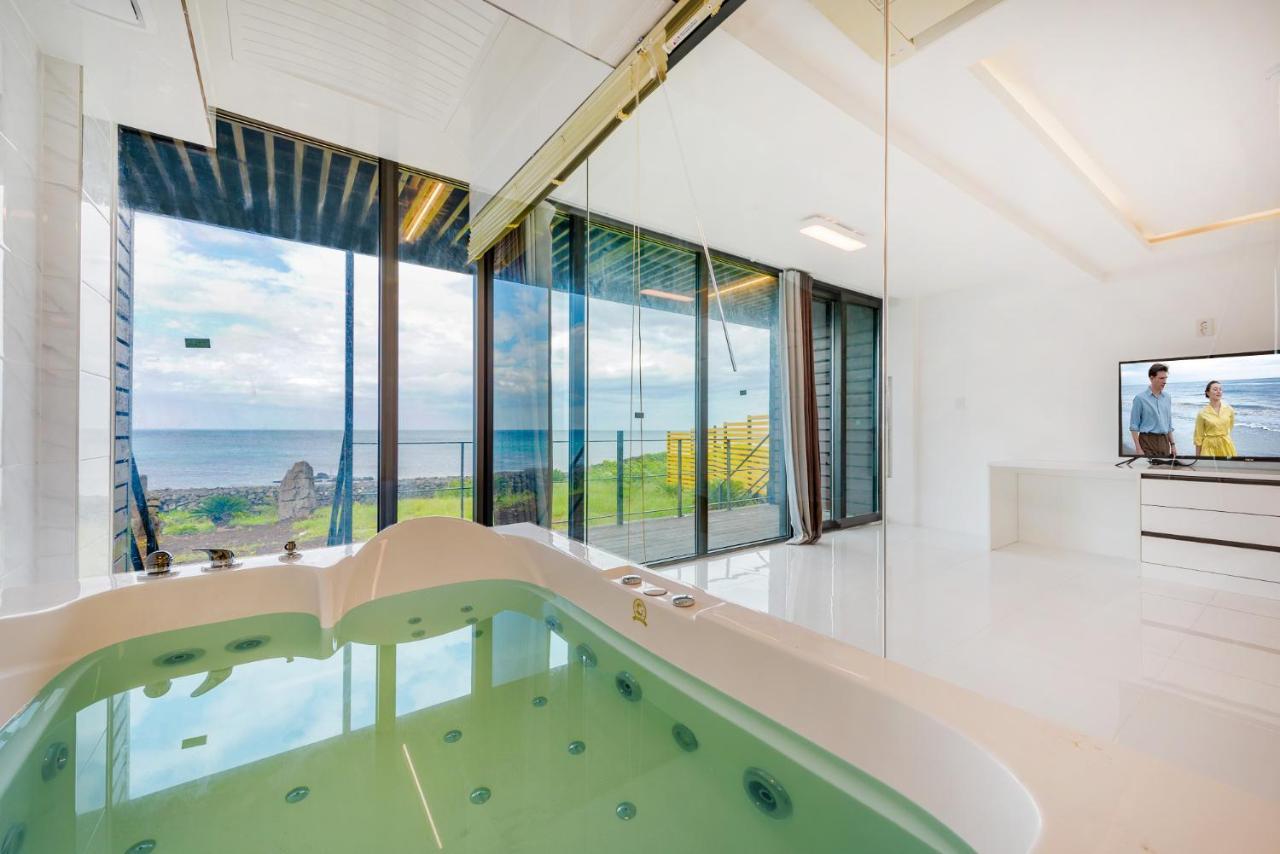 Castle Pool Resort Τζέτζου Εξωτερικό φωτογραφία