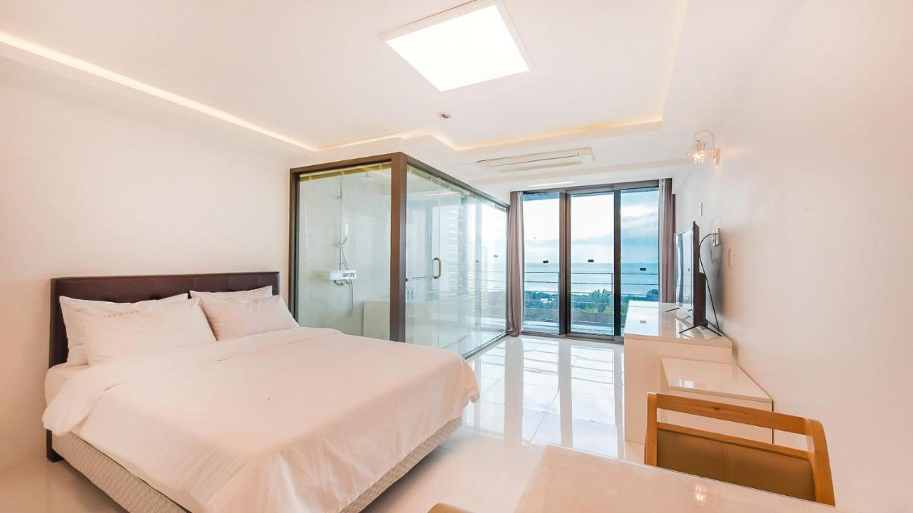 Castle Pool Resort Τζέτζου Εξωτερικό φωτογραφία