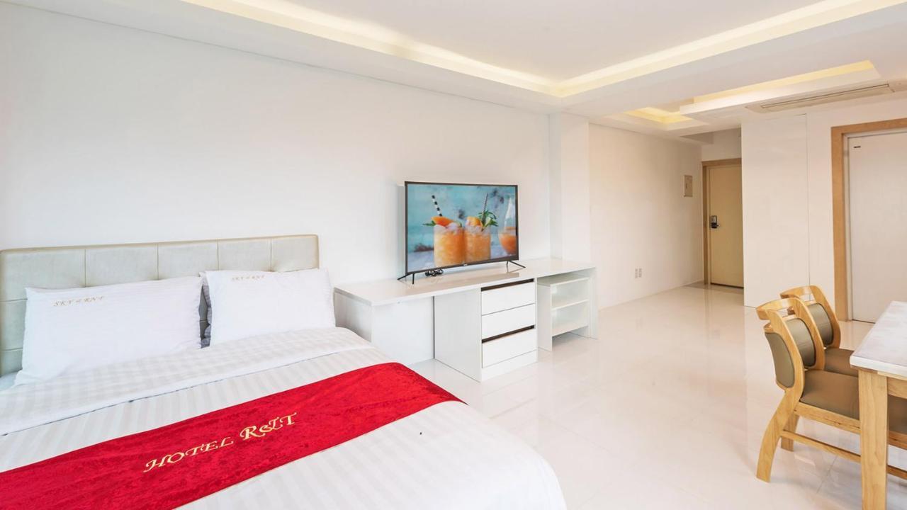 Castle Pool Resort Τζέτζου Εξωτερικό φωτογραφία